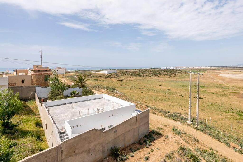 Villa Avec Vue Sur *