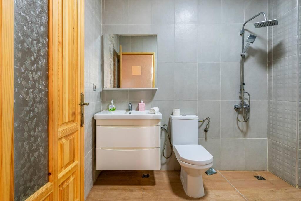 Avec Vue Sur Villa *